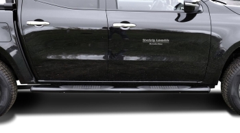 SCHWELLERROHRE SCHWARZ Ø 100MM PASSEND FÜR MERCEDES-BENZ X-KLASSE DOPPELKABINE (2017-2020)