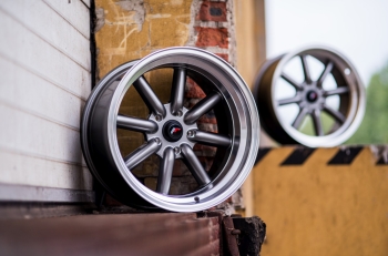 14 Japan Racing Wheels JR19 Gun metal