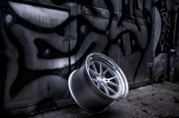 19 Zoll Felgen Felge Japan Racing Wheels JR39 Silver