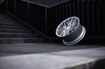 19 Zoll Felgen Felge Japan Racing Wheels JR38 Black / Silver / Hyper Gray / Bronze