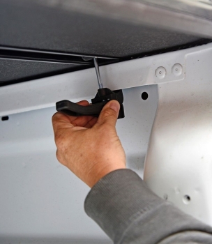 Laderaumabdeckung Ford Ranger (2012-2018) & (2019-) (Aluminium schwarz pulverbeschichtet)