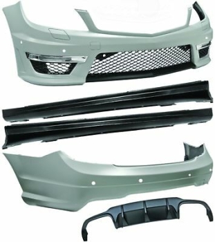 BODYKIT STOSSSTANGENSET FÜR MERCEDES W204 C63 AMG OPTIK 2007-2014