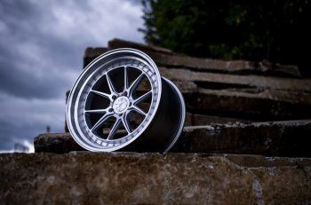 19 Zoll Felgen Felge Japan Racing Wheels JR39 Silver