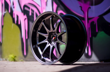 Japan Racing Wheels JR5  Hyper Black